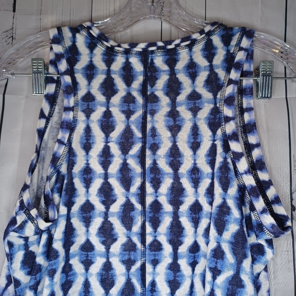 Athleta Blue and White Sleeveless Top - Picture 9 of 12